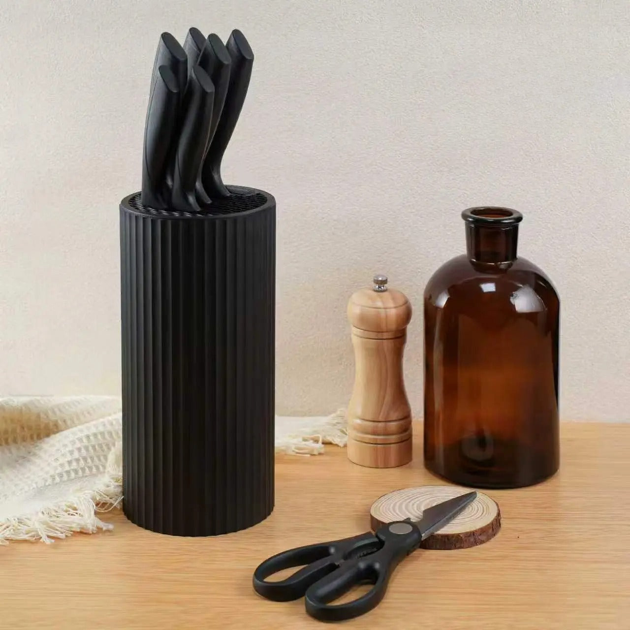 8-Piece Kitchen Knife Set – Stainless Steel Knives with Knife Block