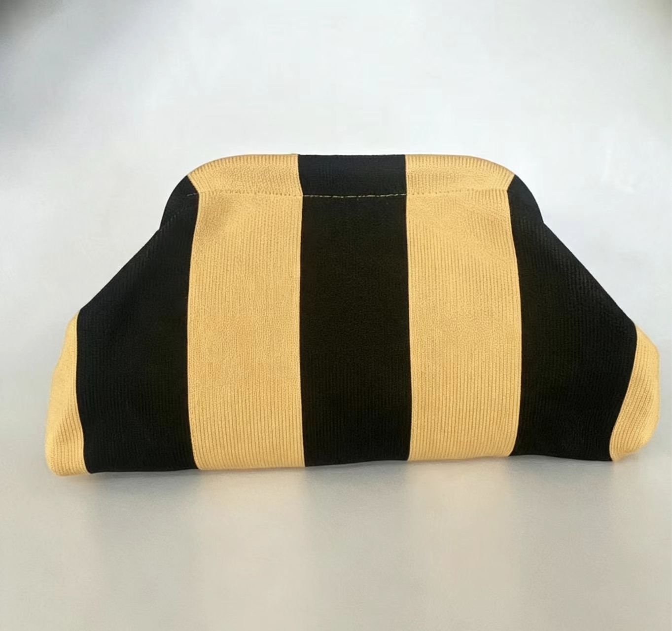 Women's Striped/rhombus/leaf/dot Cloud Handbag, Clip Closure Crossbody Bag, Lightweight Foldable for Daily Use, Gifts for Friends and Valentine's Day