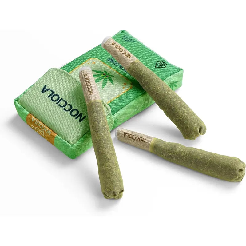 Nocciola Purr-Re-Roll Set: 100% Natural Catnip Filled Kicker Toys
