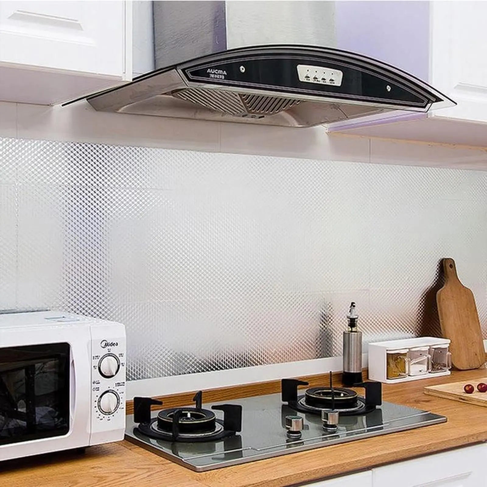 Kitchen Wallpaper Oil Proof Sticker Aluminum Foil Backsplash Self-Adhesive Contact Paper Cabinet Liner Waterproof Heat Resistant Peel Stick Wallpaper 15.7X118 Inches Cube Texture Silver Non-Woven